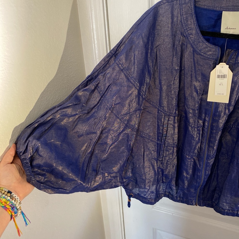 Blue Jacket - Picture 4 of 6